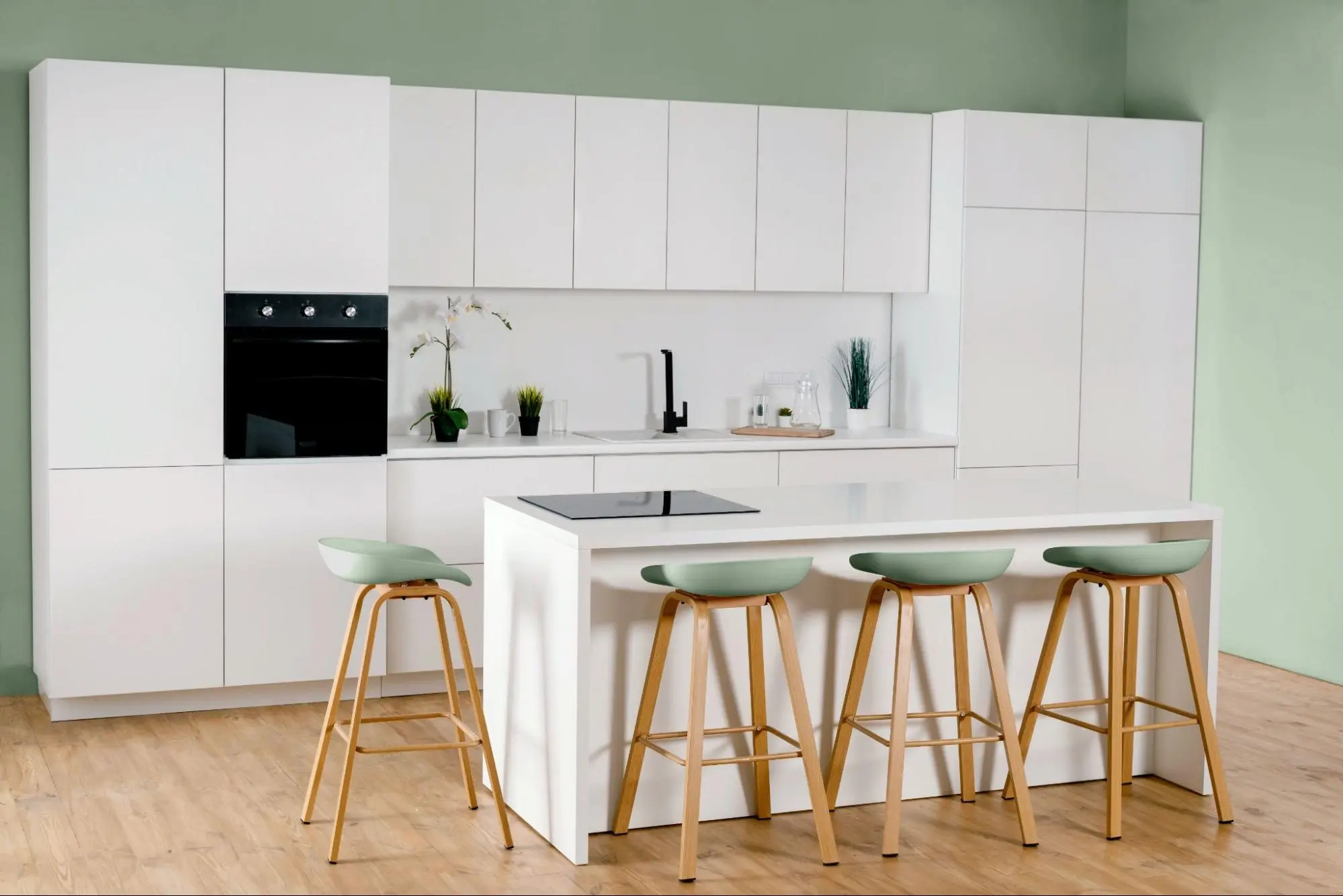 Perbedaan Kitchen Set HPL dan Kitchen Set Duco, Mana yang Lebih Cocok untuk Dapur?